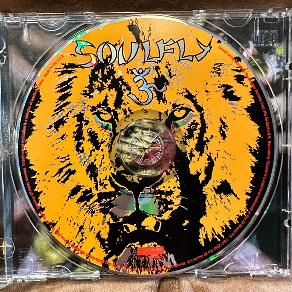 Soulfly - 3 (2002) - Picture 4 of 14